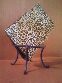 Clutch Tigre em Cetim