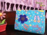 Chinelinhos e flor